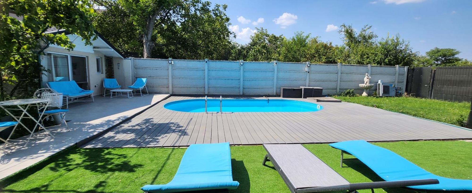 Morii Lake Pool Villa Bucarest Esterno foto